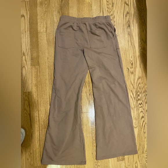 Don’t Eat The Homies Sweat Pants - Picture 2 of 5